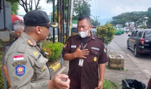 Satpol PP Ingatkan PKL Cimanggung dan Jatinangor