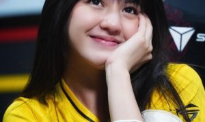 Foto Pilihan ONIC Vonzy, Cantik dan Imutnya Gak Ada Obat!