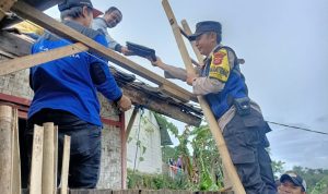 Puluhan Rumah Rusak Diterjang Puting Beliung