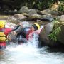 Ternyata ini Tempat Populer Majalengka, Jawa Barat. Air Danau Nya Jernih Banget?