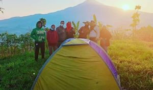 Leuweung Tiis Sumedang, Angrowisata Terbaru dengan View Gunung Tampomas!