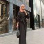 Bingung Baju Hitam Celana Hitam Hijab Warna Apa? Berikut Rekomendasinya! 