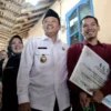 Wagub Jabar Tinjau Lokasi Penerima Bantuan CSR Jabar Caang di Cilembu