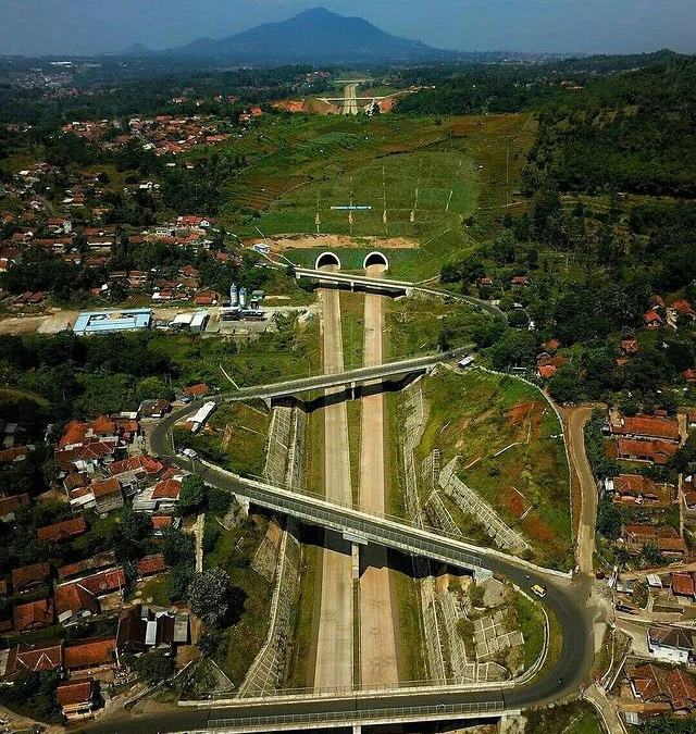 Segera Beroprasi Penuh Berikut Exit Tol Cisumdawu Dan Tarif Masuk Tol