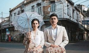 Inspirasi Konsep Untuk Foto Nikah atau Foto Prewedding, prewedding casual putih hingga prewedding ala korea