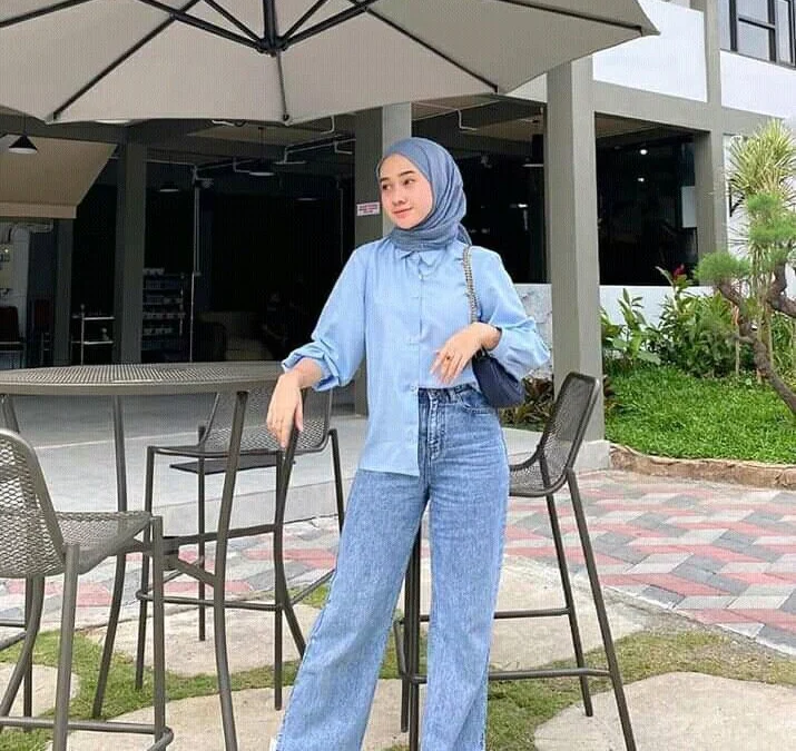 baju biru muda cocok dengan jilbab warna apa