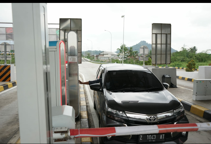 SIAP-SIAP, Tol Cisumdawu Dari Cimalaka ke Pamulihan Mulai Malam Ini Tak Gratis Lagi