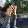 Anxiety Disorder : Pengertian, Gejala, Dan Cara Mengatasinya, Takut Bertemu Dengan Orang Mungkin Anda Mengidap Anxiety Disorder!