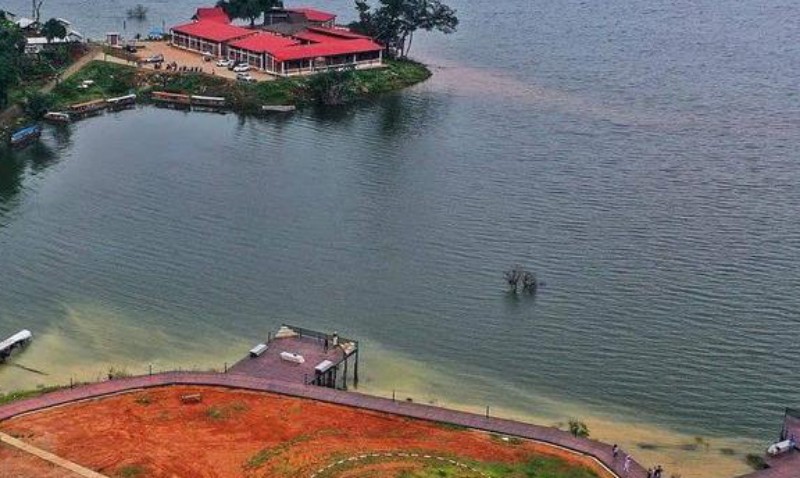 Kampung Buricak Burinong dikelola oleh profesional.