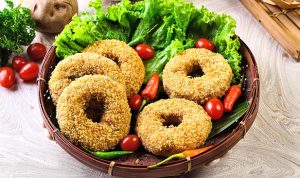 Donat Ayam Unik dan Lezat, Berikut Resepnya!