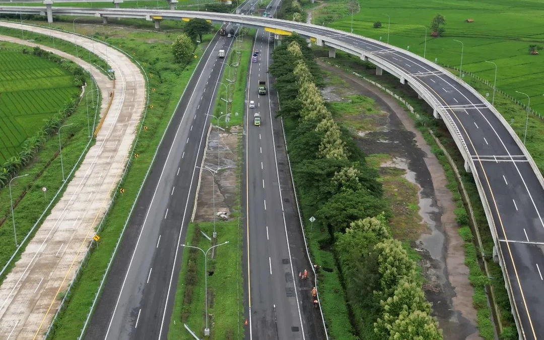 Tol Cisumdawu Beroperasi