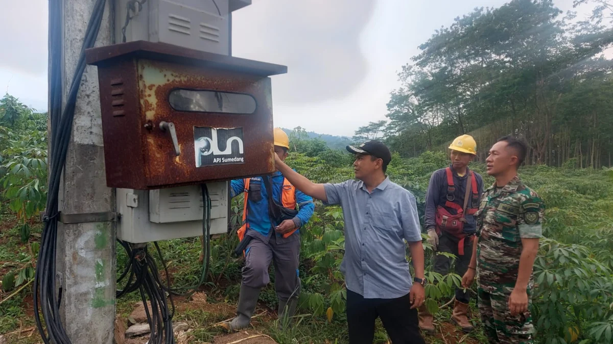 Kabel Gardu Dicuri, Satu Kecamatan Padam