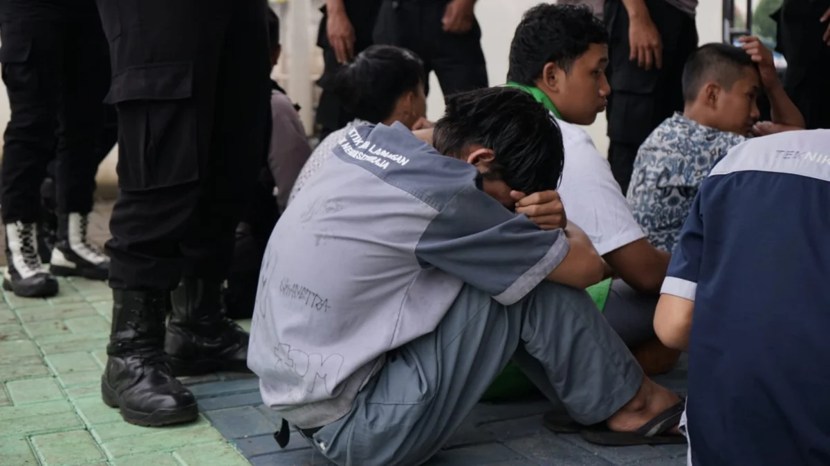 Penganiayaan Tawuran Hampir Bersamaan