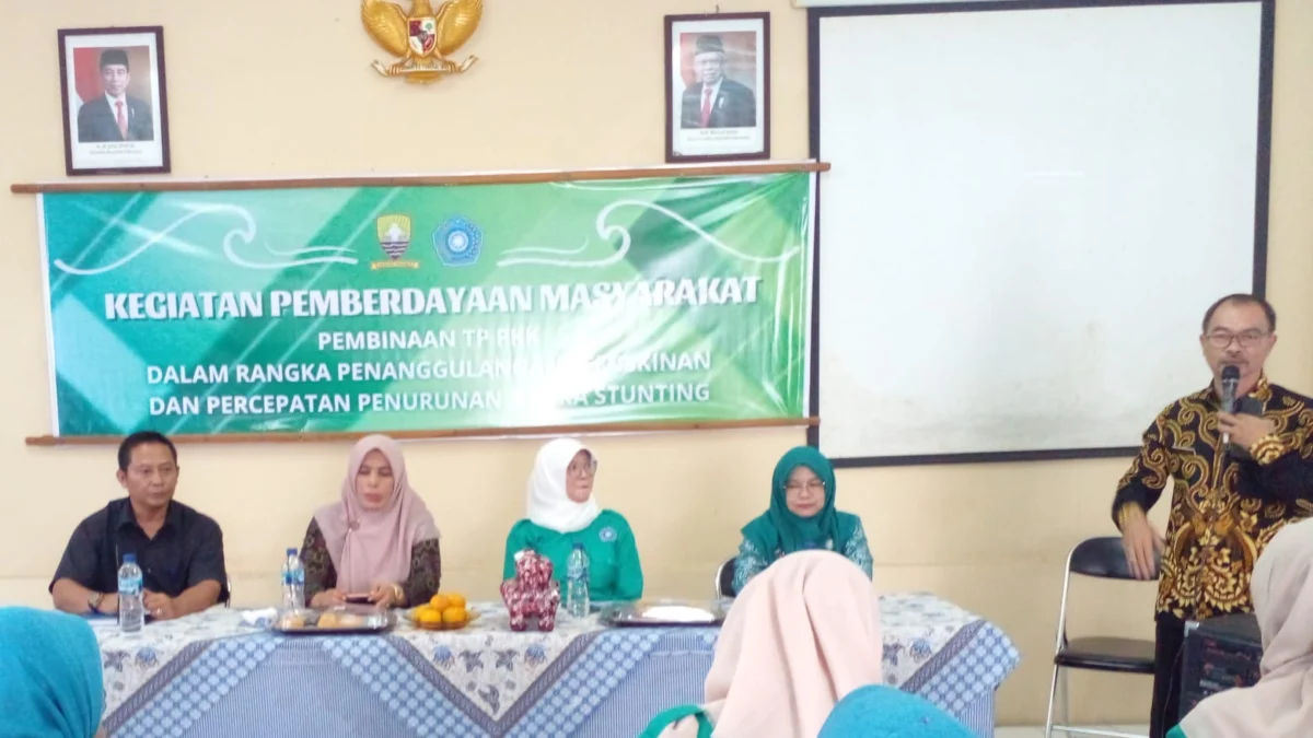 SOSIALISASI: Regolwetan Gelar Kegiatan PKK mengusung tema 'Pemberdayaan Masyarakat dalam Rangka Penanggulangan Kemiskinan dan Percepatan Penurunan Angka Stunting, Jumat (10/3).