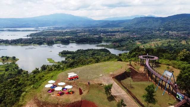 Taman Seribu Cahaya, Miniatur Raja Ampat, Wisata Kekinian di Sumedang