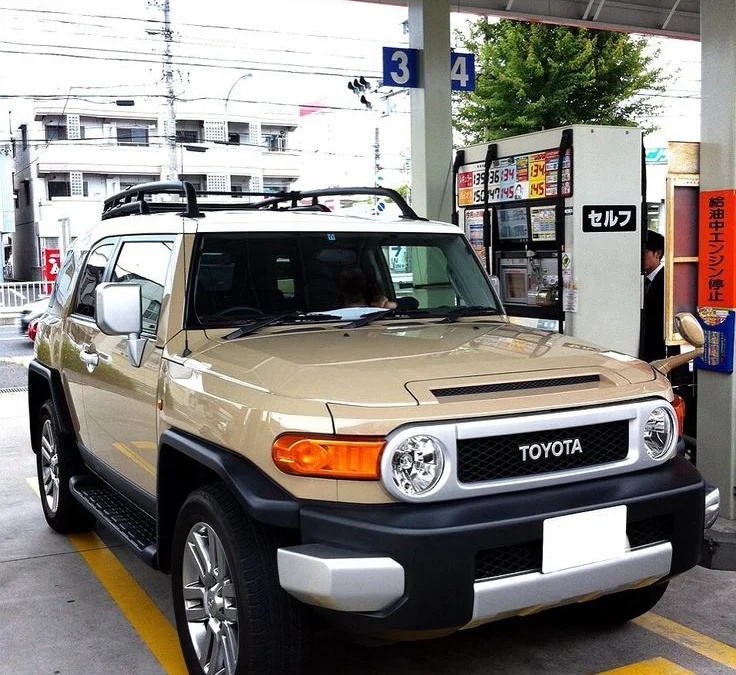 sekilas spesifikasi toyota fj cruiser