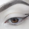 Eyeliner Hack Untuk Pemula, Ini Caranya!