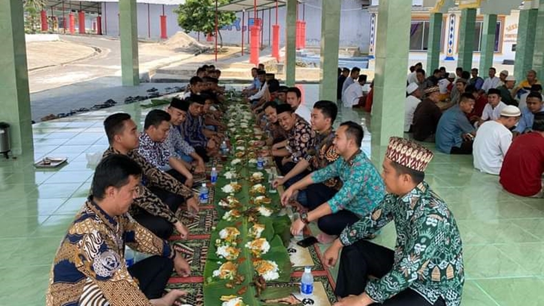 Jelang Ramadhan Warga Sumedang Siapkan Munggahan, Apasih Munggahan itu?