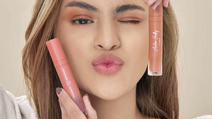 Cuma 20 Ribu, Lip Cream Nude Rekomendasi Untuk Ombre Lips