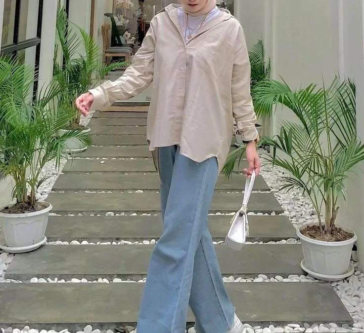 Baju Warna Cream Cocok dengan Jilbab Warna Apa Ya?? Yuk Kumpul Sini!