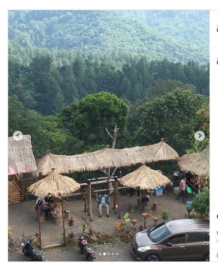 Menikmati kuliner di Saung Munggaran Subang