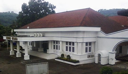 Sejarah Gedung Negara Sumedang