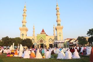 Amalan Sebelum Sholat Idul Fitri