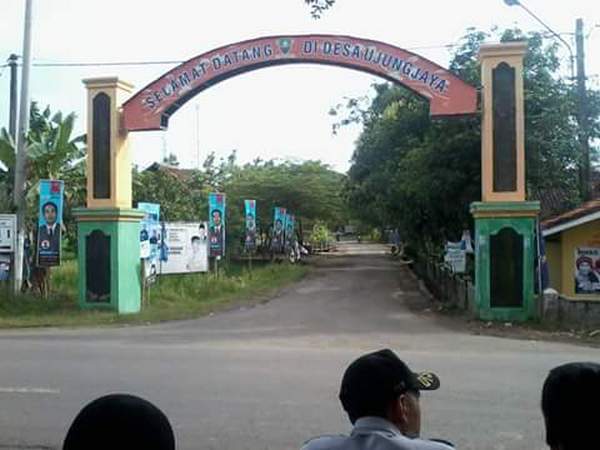 Sejarah daerah Ujung Jaya