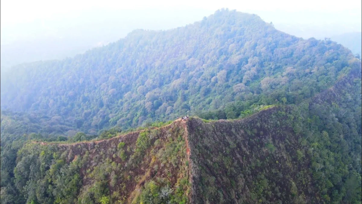 Sejarah Gunung Kerenceng Sumedang