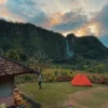 Rumah Abah Jajang Indah Air Terjun Cianjur