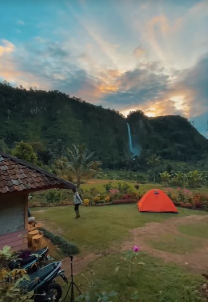 Rumah Abah Jajang Indah Air Terjun Cianjur