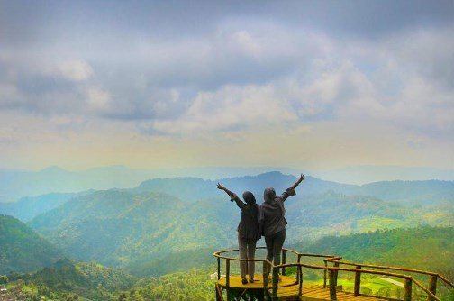 4 Wisata Bandung Barat yang hits dan menarik banget