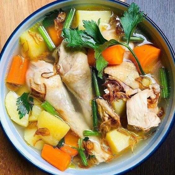 Resep Sayur Sop Ceker Spesial, Campuran Toping Sosis dan Bakso Sapi