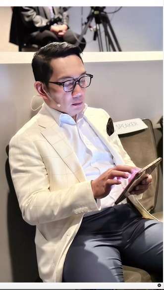 Ridwan Kamil Paparkan Visi Jabar Masa Depan Berkelanjutan dalam Forum Dunia di Los Angeles