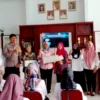 CERIA: Pemberian door prize pada kegiatan Loktri bagi desa-desa unggulan yang bisa mencapai target untuk program yang digulirkan oleh Puskesmas Situ.