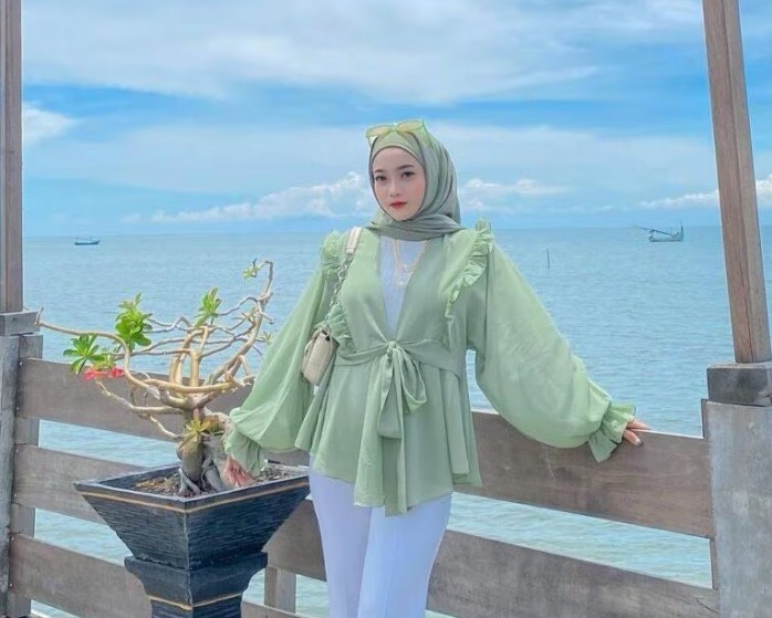 Rekomendasi baju untuk Jilbab Hijau