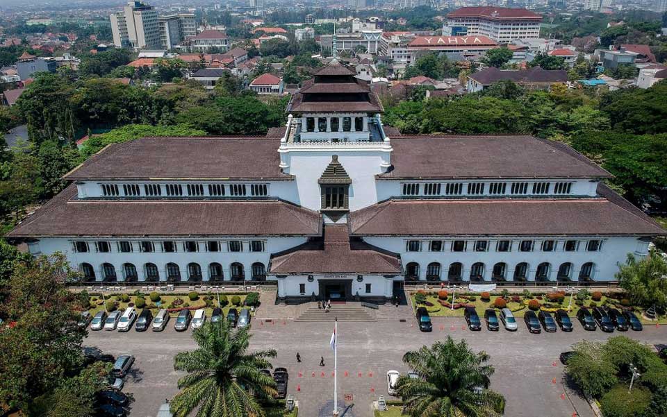 Daftar 10 Universitas Negeri Terbaik Bandung