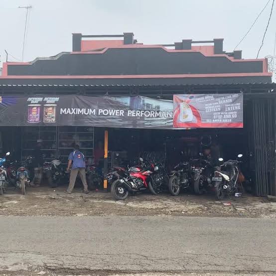 Bengkel motor Purwakarta