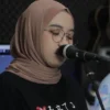 Persinggahan Lirik oleh Iklim (Cover Indah Yastami) Viral Tiktok