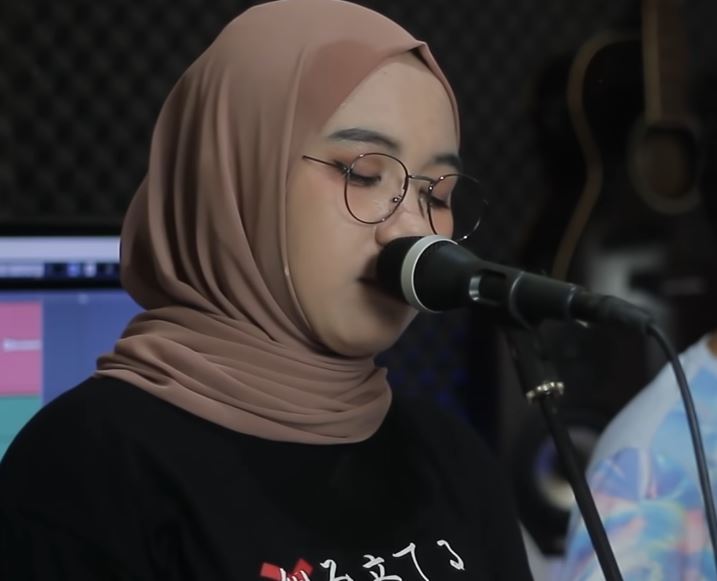 Persinggahan Lirik oleh Iklim (Cover Indah Yastami) Viral Tiktok