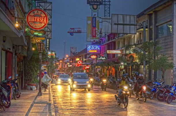 5 Tempat Wisata Bandung Terdekat dari Stasiun, Cocok Buat Liburan Akhir Pekan!