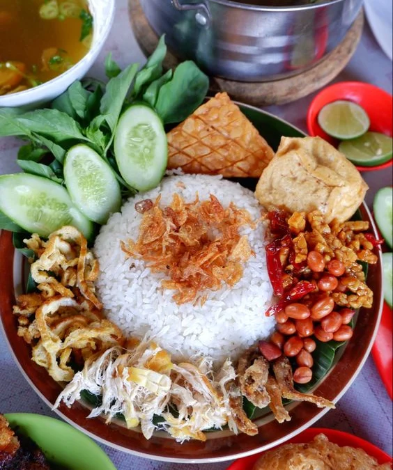 Nasi Liwet Teri Komplit Ala Rumahan