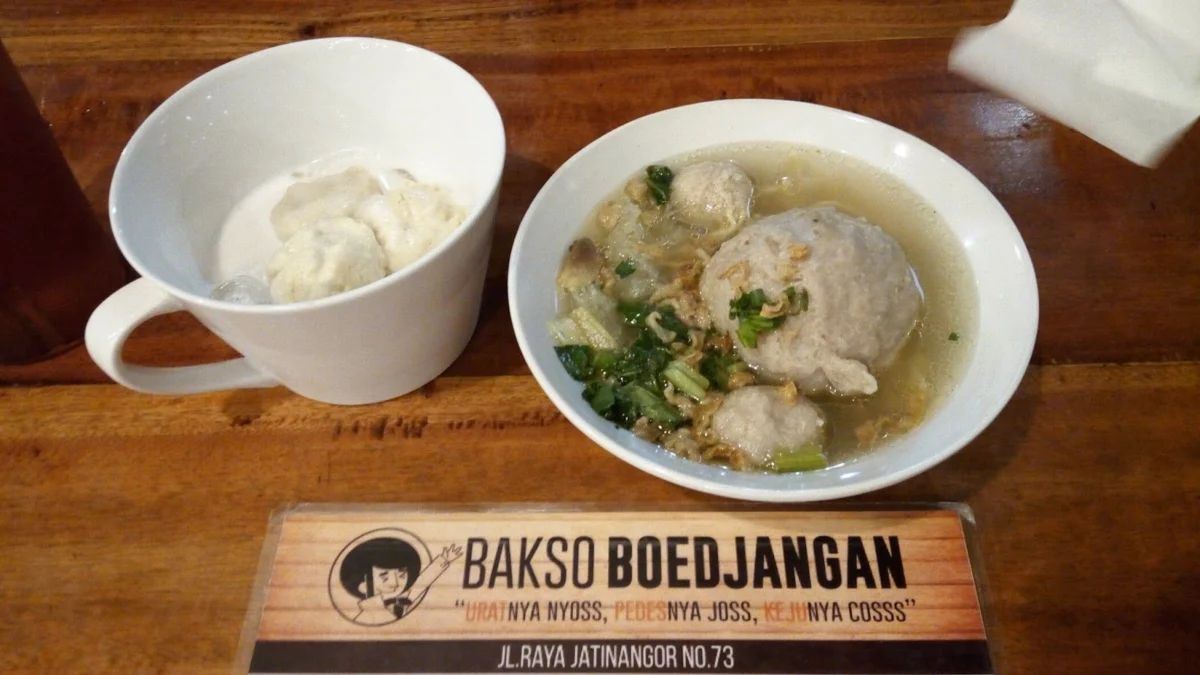 Kuliner bakso Sumedang