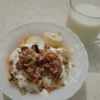 Boleh Ga Sih Sarapan Yoghurt dan Sereal Setiap Hari? Apa Akan Berdampak Buruk Pada Kesehatan Tubuh?