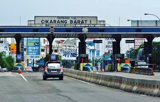 Tol cikarang barat