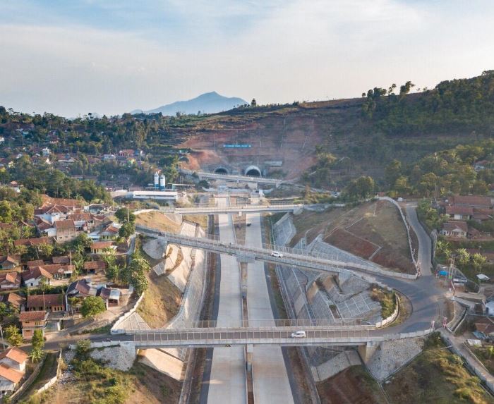 Menghitung Hari! Jalan Tol Cisumdawu Akan Beroperasi Seluruhnya Juni 2023, Tol Cisumdawu Kapan Dibuka?