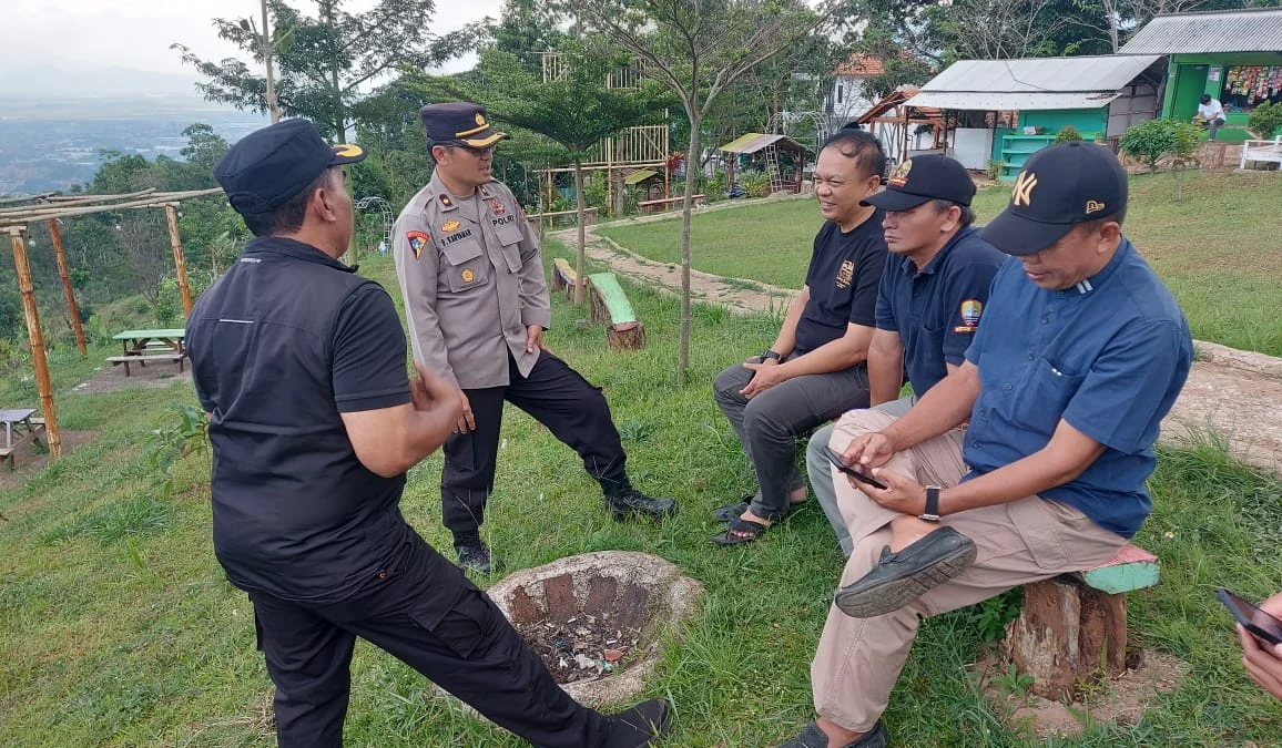 Polsek Cimanggung Minta Tingkatkan Kembali Siskamling