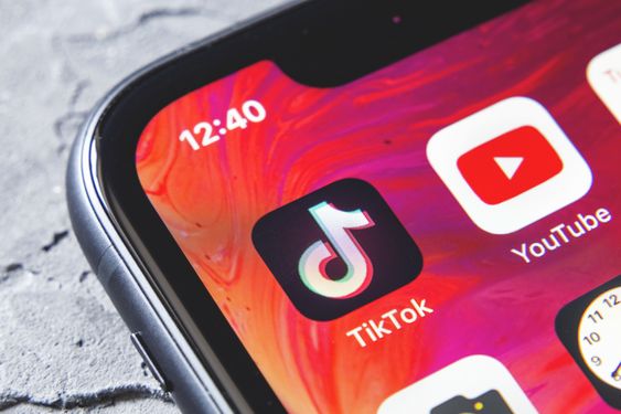 YouTube OTW Jadi Pesaing Tiktok : Digital Shopping Live