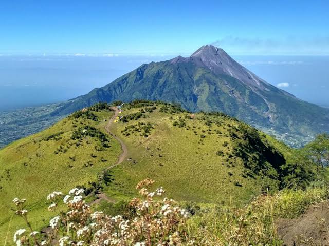 Rekomendasi Empat Wisata Terbaik Jawa Tengah Untuk Liburan Akhir Semester!