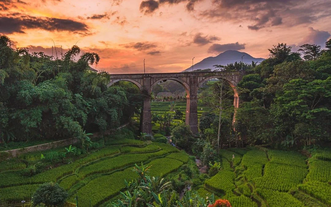 Gunung Tampomas Sumedang Emang Cocok Buat Mendaki!